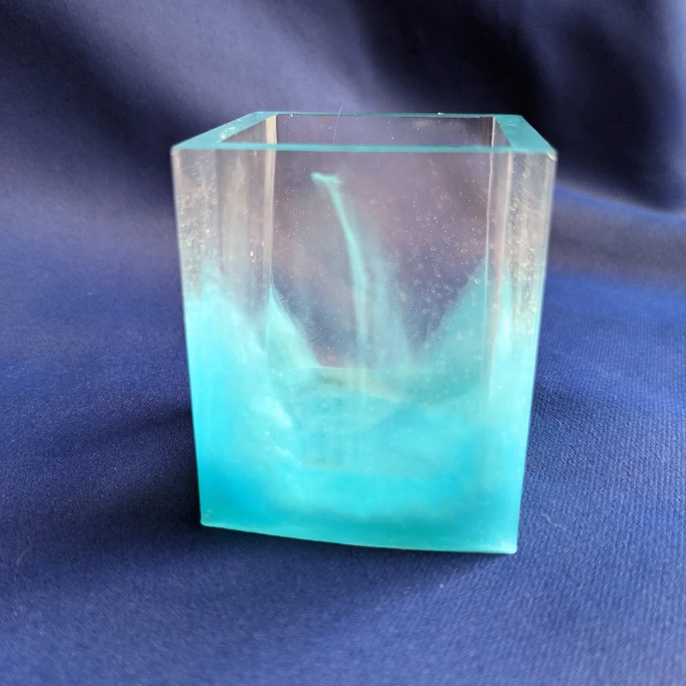 Teal and Clear Resin Make-up Brush Holder